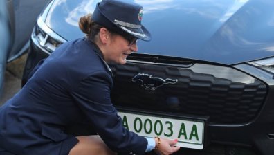 Елекромобилите грейнаха в зелено. Собственици: Двигателите с вътрешно горене са минало