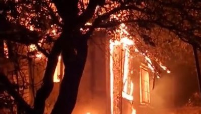 Къща изгоря в пожара край Стара Загора