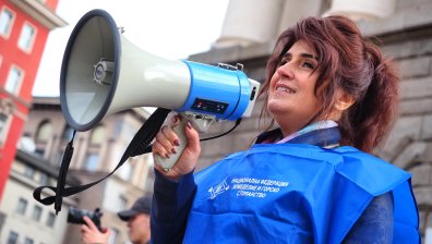 Протест в София заради бюджета: "Висшисти с унизителни заплати от 1500-1800 лв."