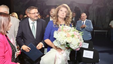Знакови лица от ГЕРБ зад Йотова и Вълчев: Каква е стратегията?