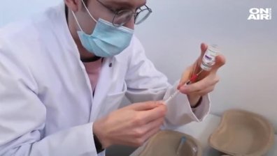 7 починали с кръвни съсиреци след ваксинация с AstraZeneca във Великобритания