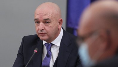 Мутафчийски: Имаме 40-50% спад в приема на най-тежките случаи на Ковид-19