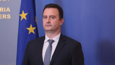 Жечо Станков: Спецов е гаранцията, че пари от "Лукойл" няма да стигнат до Русия