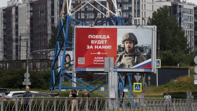 14 опита за палеж на различни бюра за наборна военна служба в Русия