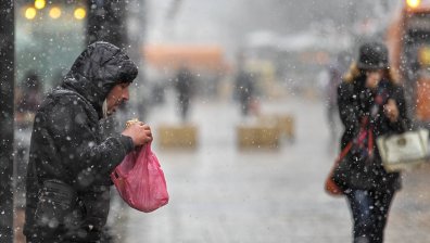 Времето рязко застудява, хората с кардиологични заболявания да се пазят