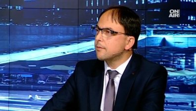 Разграничавайте политиците и населението в Македония, зове депутат от ВМРО