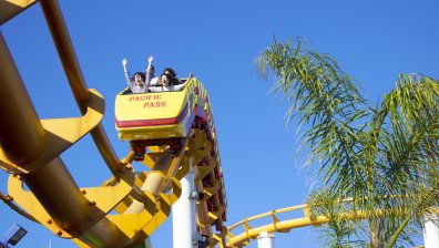 Загинал и ранени в увеселителен парк в Турция - влакче излезе от релсите