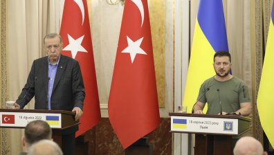 Ердоган към Зеленски: Трябва да бъде запазена възможността за дипломатическо решение