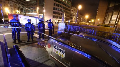 Трима ранени при нападение край централата на ЕС в Брюксел, един е в критично състояние