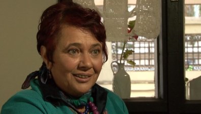 Поетесата Мирела Иванова разкрива себе си в рими в епизод от поредицата &bdquo;Умно село&rdquo; по Bulgaria ON AIR
