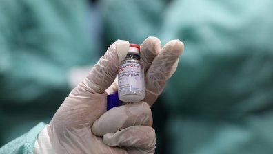 Крачка назад? В Израел се налага да изхвърлят дози от ваксините 