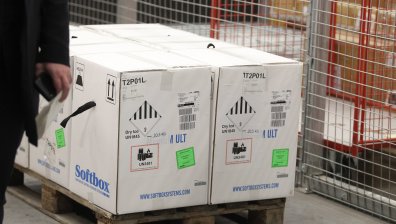 Пристигат още 17 550 дози от ваксината на Pfizer