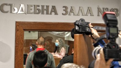 Андре Токев излиза от ареста