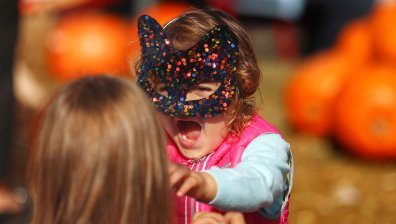 Днешният Хелоуин провокира дебат за традициите в България