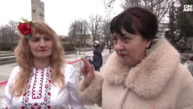 Видин празнува 1 март с рекордната 50-километрова мартеница