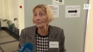 От умора член на СИК прехвърлил 120 гласа от един кандидат на друг на първия тур