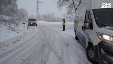 Усложнена обстановка в Смолянско, два язовира преливат