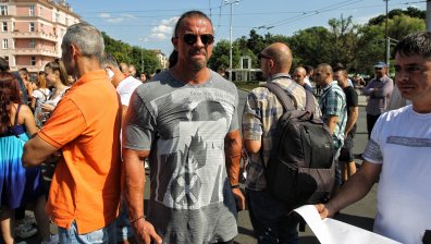 Ресторантьорите обявиха война на ограниченията, организират протести с блокади