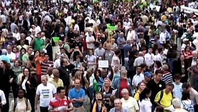 Хиляди протестираха срещу корупцията в Бразилия