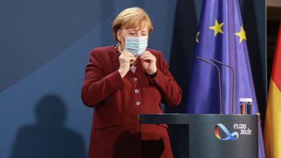 Страхува се от паяци, имитира Путин... 15 любопитни факта за Меркел