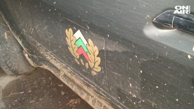 Роми нападнаха лесничеи с брадви и мачете край Враца