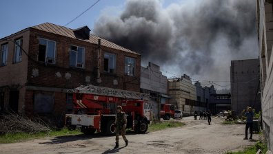 Жертва и ранени при руски удари в Днипро и Харков
