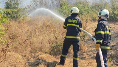 Двама са арестувани за пожара в Медвен, деца подпалили огъня в Градец