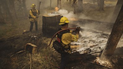 Критични метеорологични проблеми предизвикват страховити пожари в САЩ