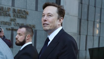 Мъск: Starlink е комуникационният гръбнак на Украйна, няма да позволим ескалация на конфликта