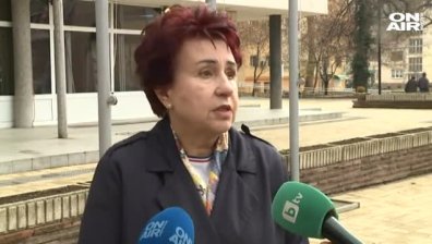 Пернишкият кмет посети пострадалите край Микре