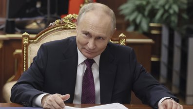 Владимир Путин поръча серийно производство на балистична ракета "Орешник"