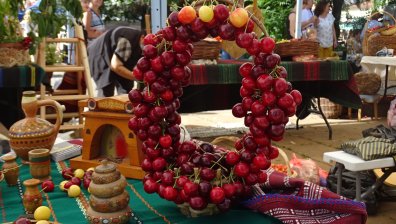 Неприбрана и нереализирана реколта: Тонове череши ще останат по дърветата