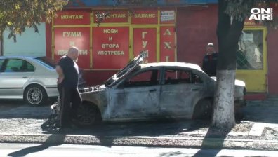 Опожариха колата на близък до семейство Баневи адвокат