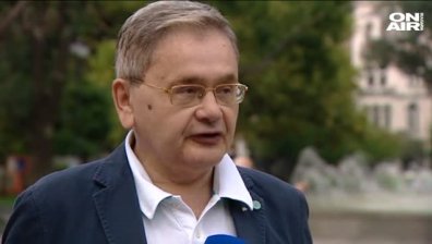 М. Мицев: Конституцията трябва да бъде пренаписана, а не променена