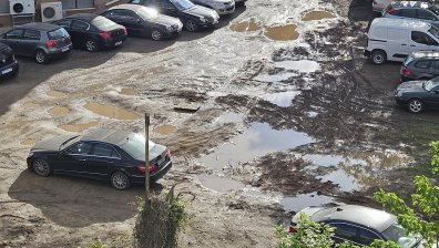 Недовършена инфраструктура в район "Студентски", кал и мръсотия