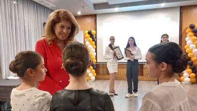 Илияна Йотова: Работата с деца е кауза, традициите ни свързват с корените