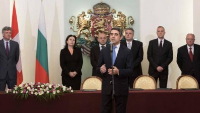 Плевнелиев: Образованието е ясен приоритет за България