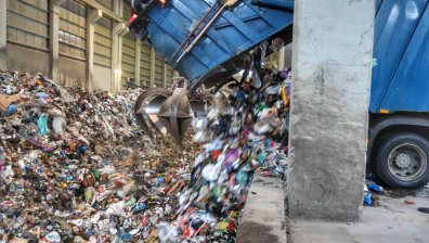 КЗК даде зелена светлина на сделката за 4 камиона за завода за боклук