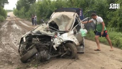 Двама са ранени след катастрофа край Русе