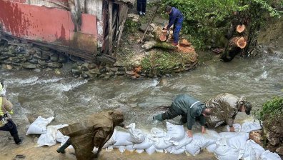 Тежко остава положението в Етрополе, в Монтанско ситуацията не е розова
