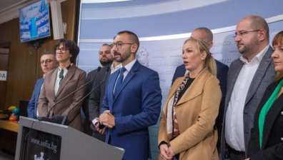 ГЕРБ-СДС: Васил Терзиев излъга протестиращите от градския транспорт и се скри