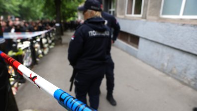 Безкраен кошмар в Сърбия: 21-годишен уби 8 души и рани други 13
