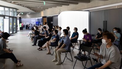 Рекорд по заразени в Южна Корея, удължиха с месец карантината в Сидни