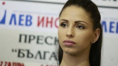 Състоянието на Цвети е добро, поставиха диск на шията й