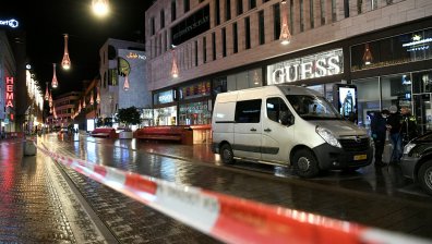 Холандските власти изключват нападението в Хага да е терористичен акт