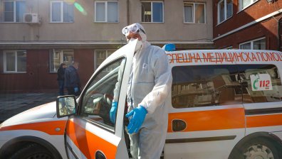 293 са заразените с коронавирус у нас, 8 души са в тежко състояние