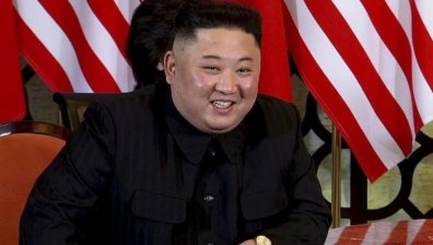 Може ли Ким Чен Ун да е използвал двойник за появата си преди дни?