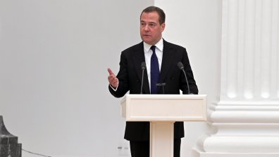 Медведев: Може да се стигне до ядрена война, ако Русия отиде на съд