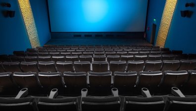 Кината се обръщат към Netflix за съдържание