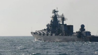 Руски боен кораб отблъснал атака на украински катери в района на Босфора